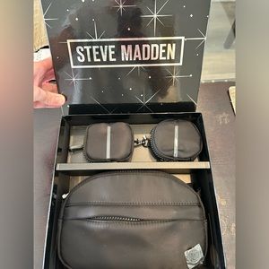 Steve Madden 3 piece Gift set Belt bag with 2 removable pouches